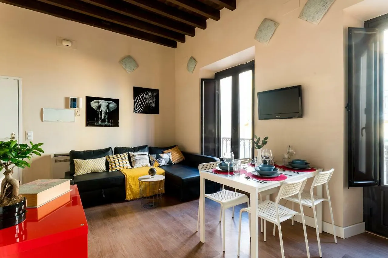 Apartamentos Trajano Sevilla Apartment